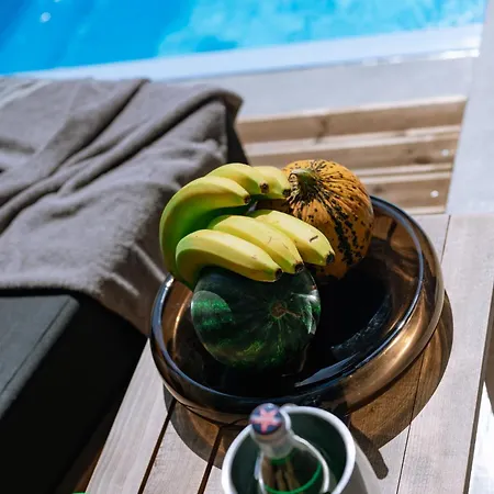 Elia Pool * Kawala