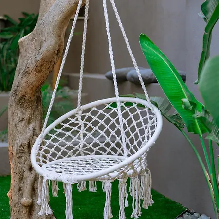 Elia Pool Kawala
